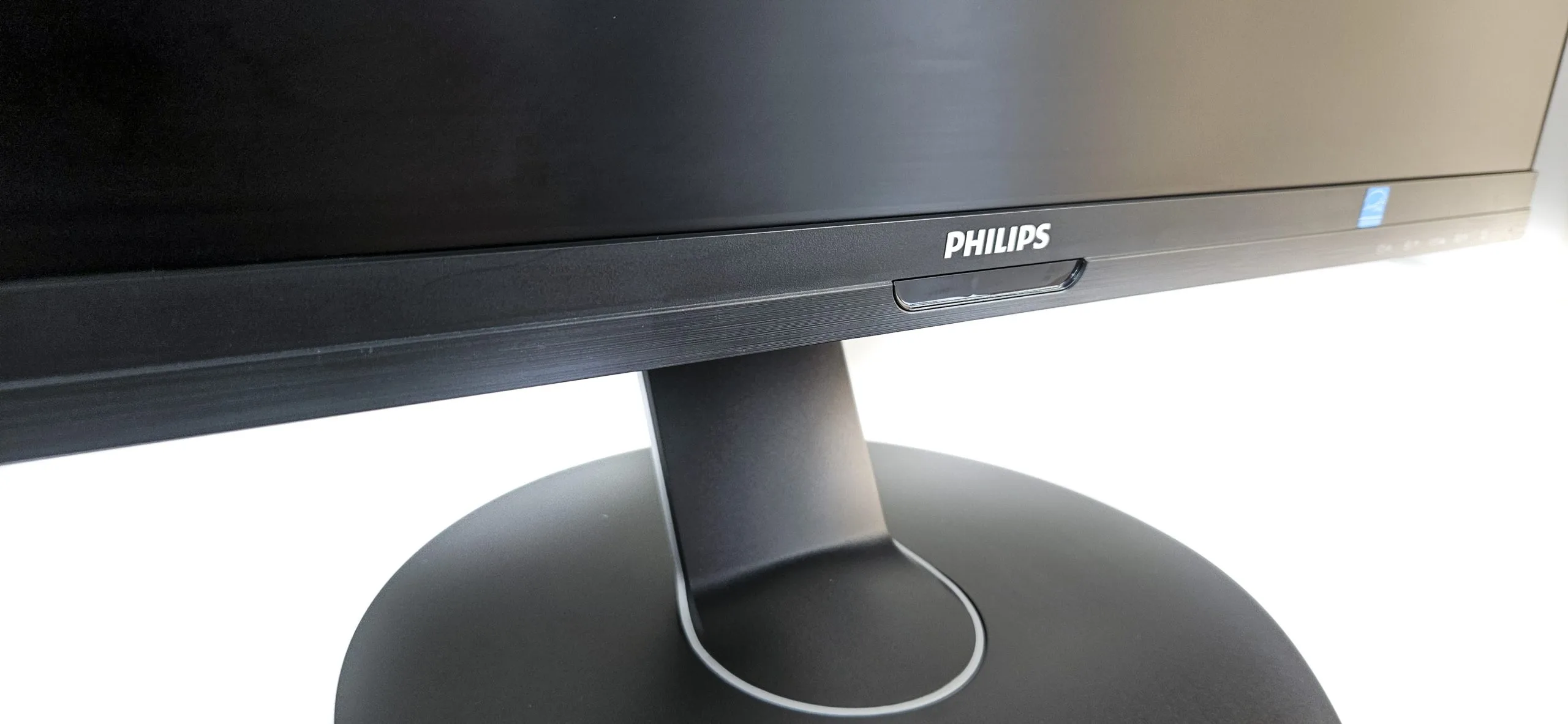 شاشة Philips - في وضع العمل