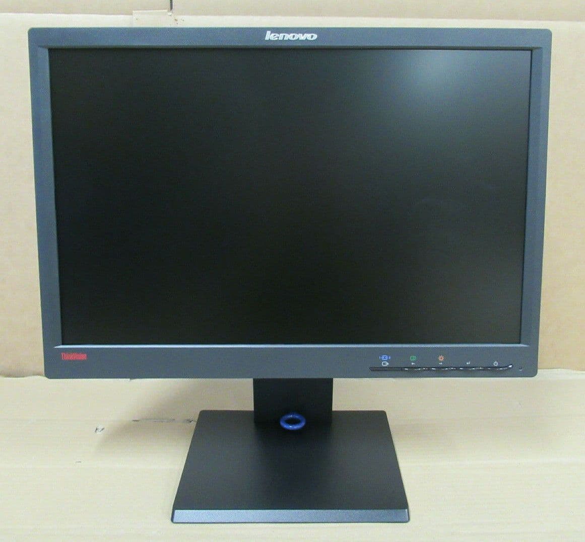 شاشة لينوفو - في وضع العمل