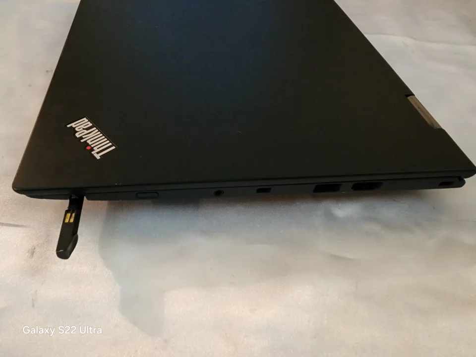Lenovo x1 Yoga