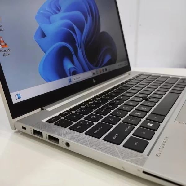 HP EliteBook 845 G8